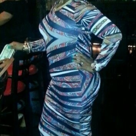 Detailed Dress - Picture 2 of 2